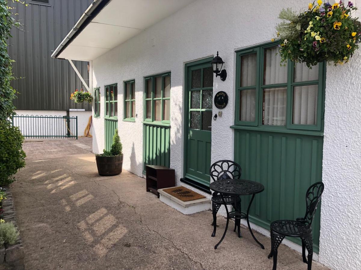 Deanwood Holiday Cottages Yorkley Exterior photo
